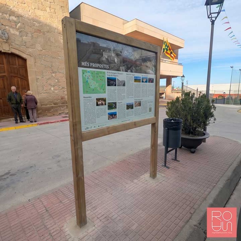 Cartellera informativa per Espais Naturals Protegits EIN 